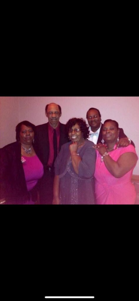 photo_2025-11-14_16-11-00